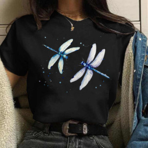 T-shirt  avec deux libellules volantes et étoiles