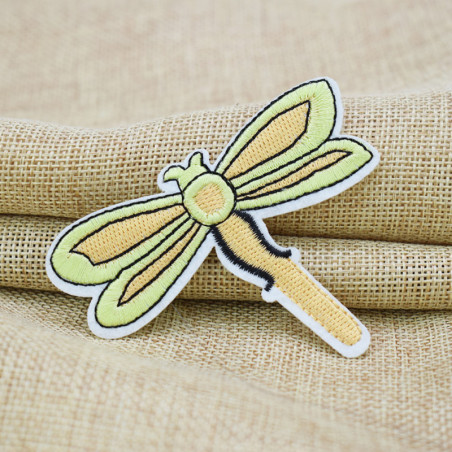 vue face des Patches libéllules jaunes brodées - 7.8cm x 6.1cm