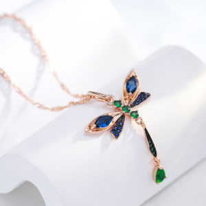 Avant Collier Pendentif Libellule Éclat des Jardins