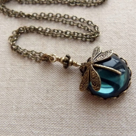  Collier Pendentif Libellule "Éclat Vénitien" modèle 1