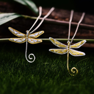 Collier Pendentif Libellule 'Élégance Spirale en Argent Sterling 925