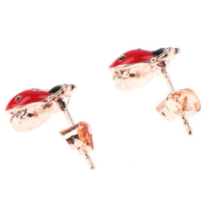 Vue de côté Petites Boucles d'Oreilles Coccinelle modèle 1