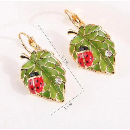 Dimensions Boucles d'Oreilles Pendantes Coccinelle et Feuille