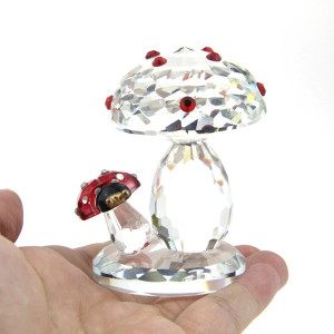 Vue générale de la Figurine Coccinelle en Cristal