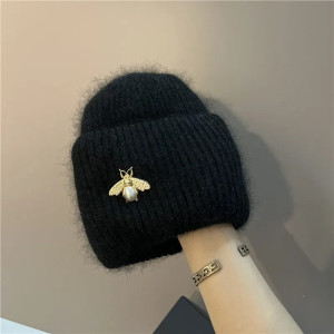 Bonnet Abeille en poils de lapin Agora pour femme