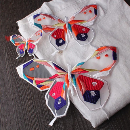 Écussons Papillon à coudre Aile Papillon Multicolore en Dentelle Brodée couleur Blanc