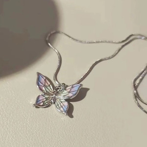 Vue générale Collier papilion vintage multicolore