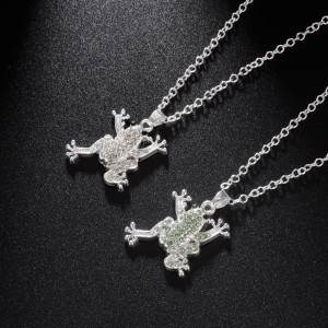 Frosch Halskette mit smaragdgrünem Strass – Einzigartiger Schmuck