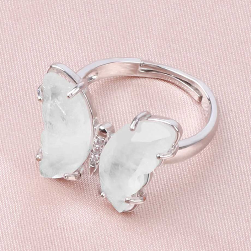 Schmetterling Ring Mondquarz – Eleganz aus Naturstein & Zirkonia