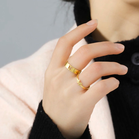 Minimalistischer Schmetterling Ring aus Edelstahl | Filigran & Süß