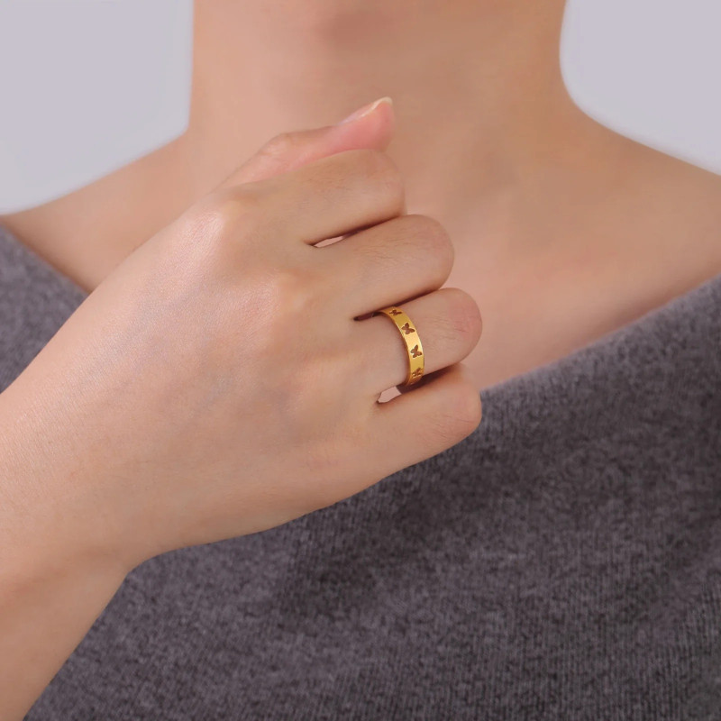 Gravierter Schmetterlingsring aus Edelstahl | Gold & Silber