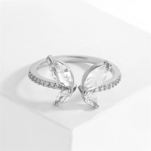Schmetterlingsring verstellbar | Eleganter Damen Ring mit Zirkonia