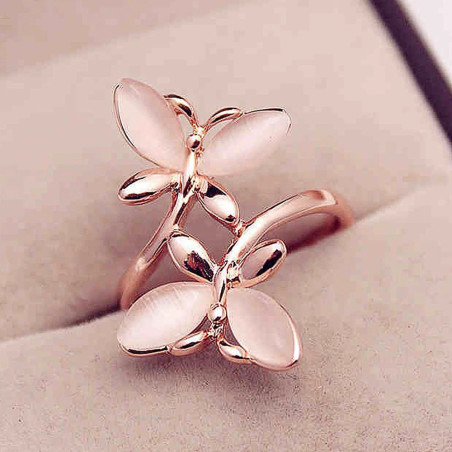 Schmetterling Ring 'Rosige Zartheit' - Eleganz & Weiblichkeit