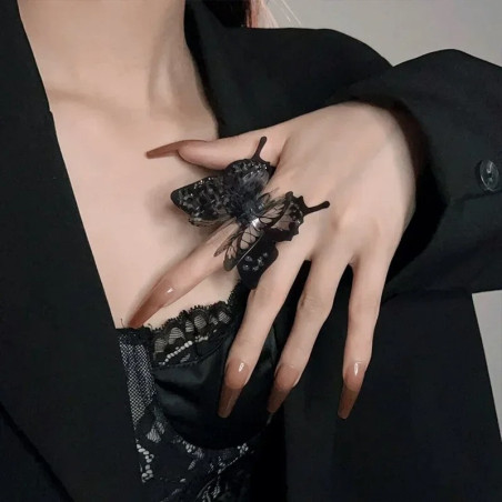 Gothic Schmetterling Ring 'Schwarz' | Eleganz & Mysterium