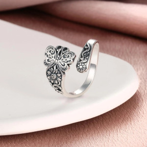 Schmetterling Ring 'Vintage Eleganz' – Verstellbarer Boho Schmuck