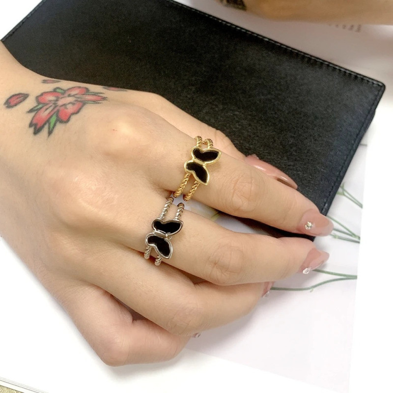Schmetterlingsring "Nachteleganz" - Eleganter Schmuck in Gold & Silber