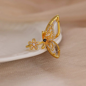 Schmetterling Ring 'Goldener Blütenglanz' - Verstellbar & Elegant