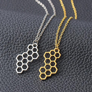 Bienen-Halskette "Elegante Wabe" - Süßer Bienenschmuck