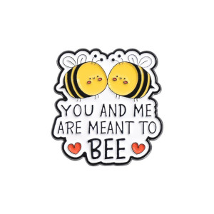 Bienen Pin "Love Buzz" - Süßes & einzigartiges Accessoire