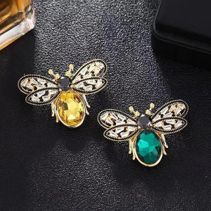 Bienenbrosche 'Königlicher Glanz' - Goldener Schmuck mit Smaragd