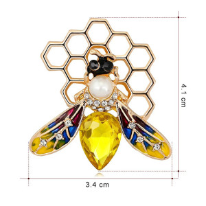 Bienen-Brosche 'Schatz des Bienenstocks' - Goldene Eleganz