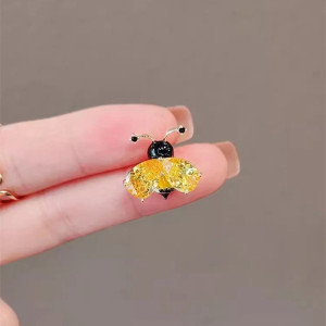 Bienen Pin "Crystal Bee" – Elegante Brosche in Gold & Silber