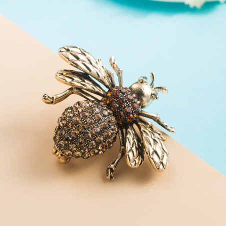 Funkelnde Bienenbrosche "Mystik" | Eleganter Bienenschmuck