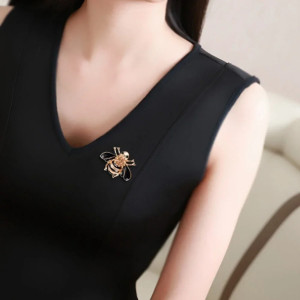 Bienenbrosche "Nachtglanz" | Eleganter Schmuck für Damen