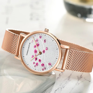 Florale Uhr 'Kirschblüten-Frühling' | Eleganz & Frühling