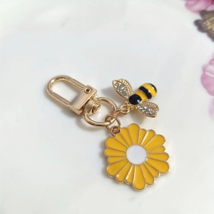 Schlüsselanhänger Biene Gold | Süßes Gänseblümchen Geschenk