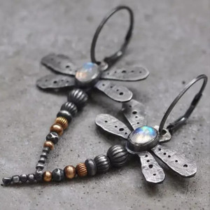 Vintage Libellen-Ohrringe – Eleganz & zeitloser Charme