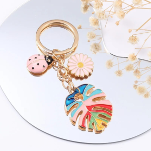 Schlüsselanhänger Marienkäfer & Blatt | Farbenfrohes Accessoire