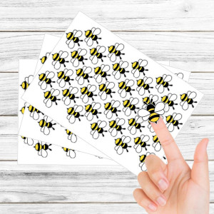 Mini Bienen Aufkleber | Bogen mit 70 süßen Stickern (2 cm)