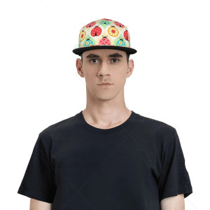 Marienkäfer-Cap "Verspielter Garten" – Ihr süßes Sommer-Accessoire