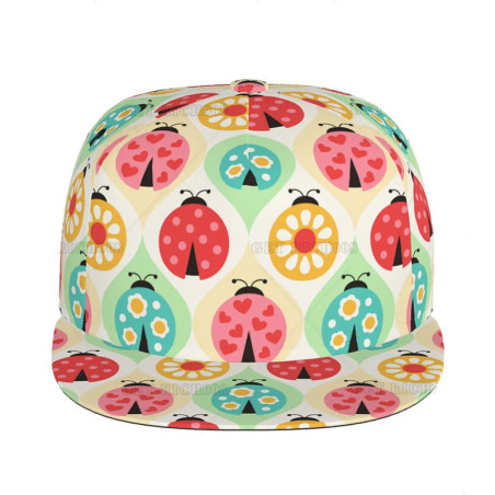 Marienkäfer-Cap "Verspielter Garten" – Ihr süßes Sommer-Accessoire