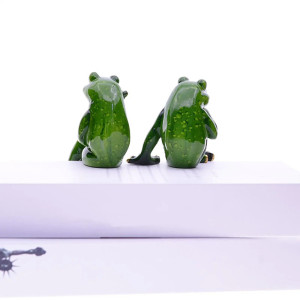 Froschfigur "Bukolischer Gedanke" - Natürliche Eleganz aus Harz
