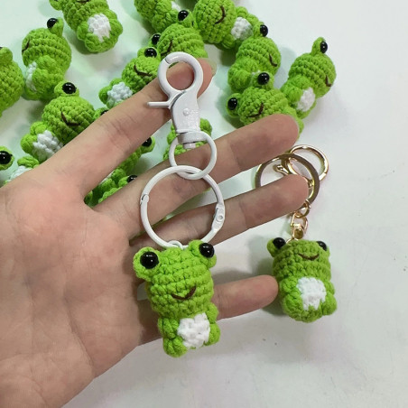 Gehäkelter Frosch Schlüsselanhänger – Süß & Handgefertigt