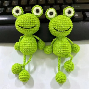 Gehäkelter Frosch Anhänger für Rückspiegel | Handgemacht & Süß