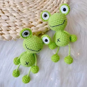 Gehäkelter Frosch Anhänger für Rückspiegel | Handgemacht & Süß