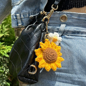 Schlüsselanhänger Blume & Sonnenblume Handgefertigt – Häkel-Duo