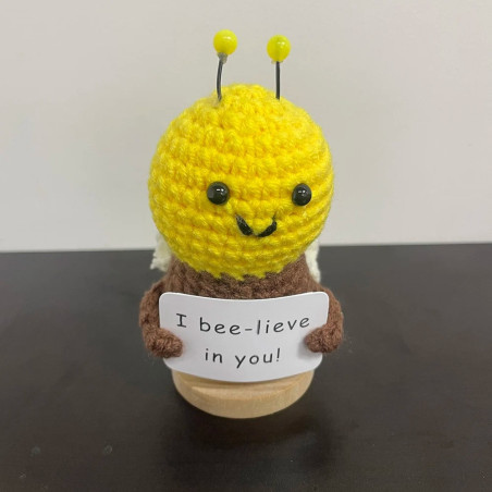 Süße Häkel-Biene 'I bee-lieve in you!' | Handgefertigte Geschenkidee