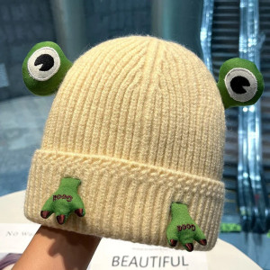 Lustige Froschmütze mit Beinen - Süße Wintermütze | 1001bees