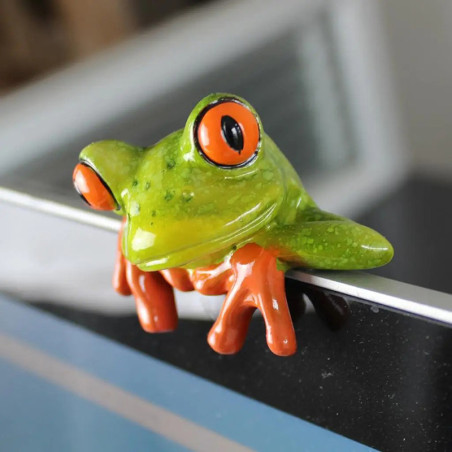 Schelmischer 3D-Frosch – Tropische Deko-Figur aus Harz