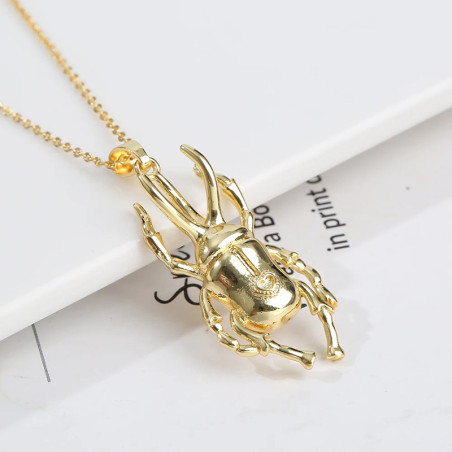 Skarabäus Halskette mit Herz | Symbolischer Insektenschmuck