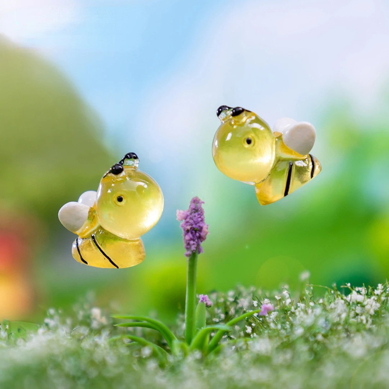 Leuchtende Mini Bienen Figuren (50 Stk) | DIY & Terrarium Deko