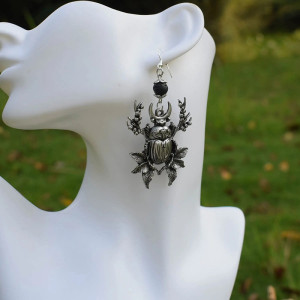 Mystische Botanische Skarabäus-Ohrringe – Totem & Hexen Schmuck