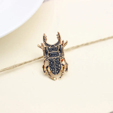 Skarabäus Brosche Kaiserschwarz – Emaillierte & Symbolische Eleganz