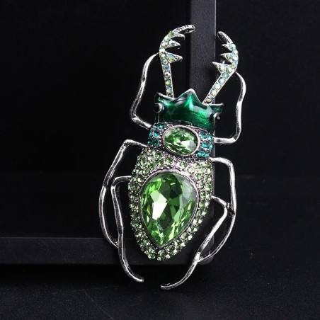 Smaragd-Skarabäus Brosche – Königlich grüner & mysteriöser Schmuck
