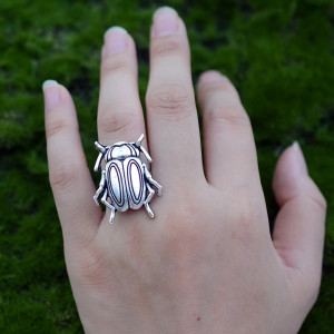 Skarabäus Ring 'Verzauberter Wald' – Mystischer Silberschmuck