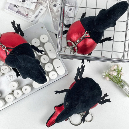 Schlüsselanhänger Roter Dynastes-Käfer – Metallic & Samt-Effekt